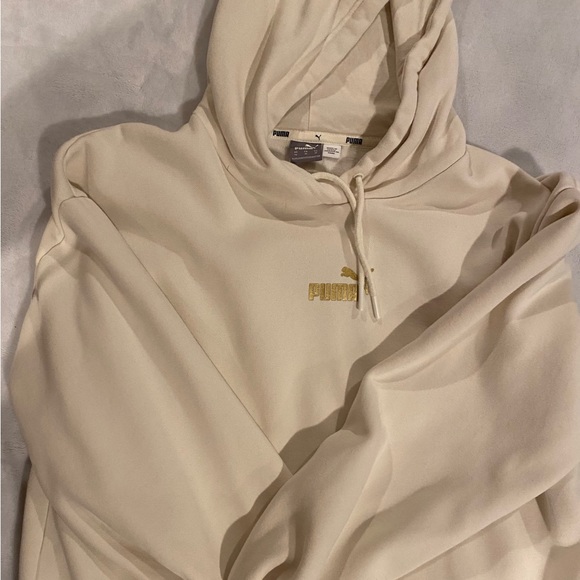 Puma women’s sweatshirt - size Med (off white) - Picture 2 of 2